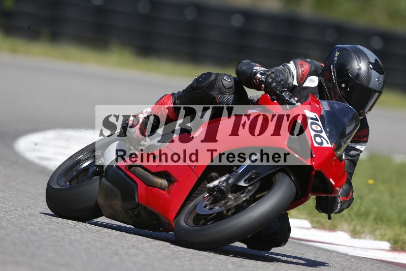 /48 25.08.2025 Cornu Master School ADR/rot-rouge/106